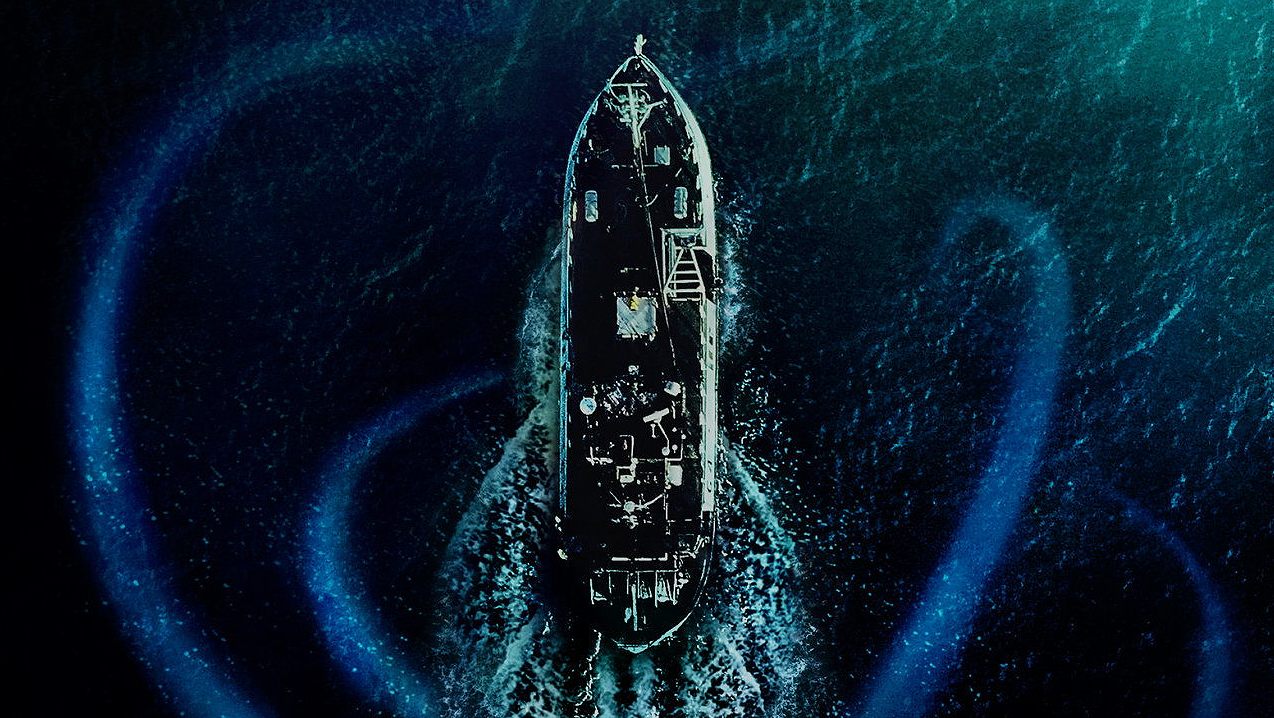 Sea Fever: เมื่อท้องทะเลกลายเป็นฝันร้าย – ปรสิตที่มองไม่เห็นและความหวาดกลัวที่ไม่รู้จบ